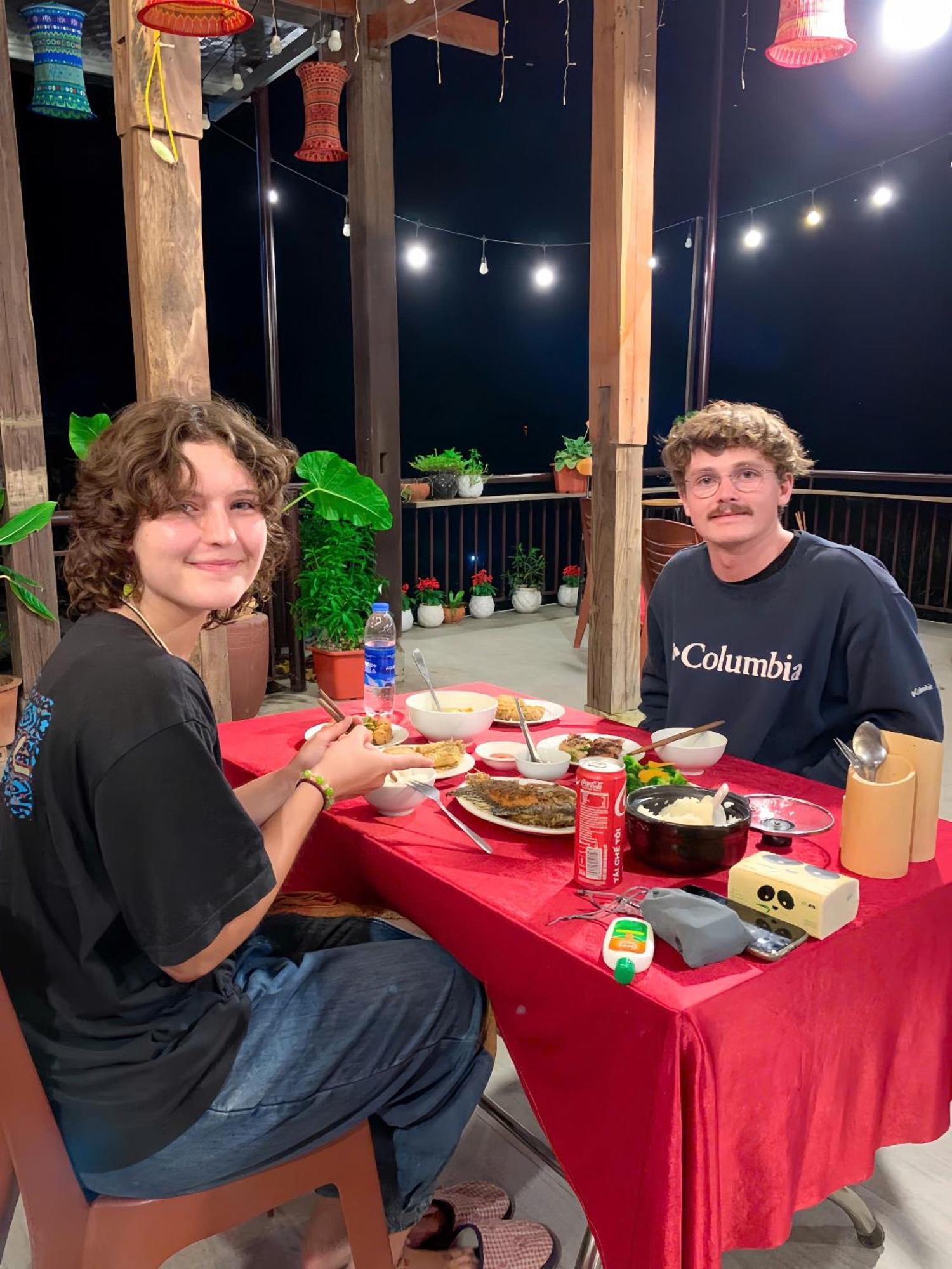 Duy Tuyen Ba Be Homestay Free Bbq Bac Kan Extérieur photo