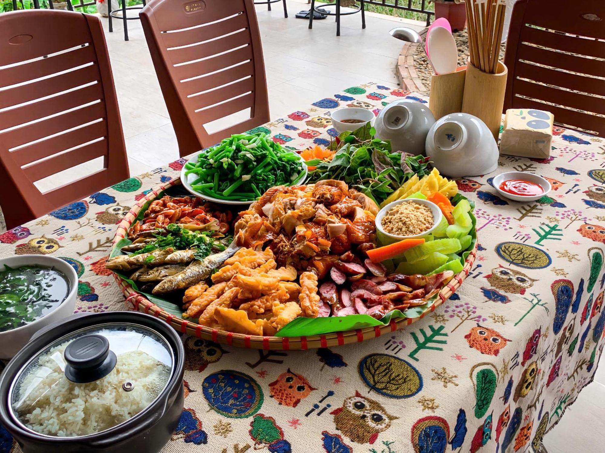 Duy Tuyen Ba Be Homestay Free Bbq Bac Kan Extérieur photo
